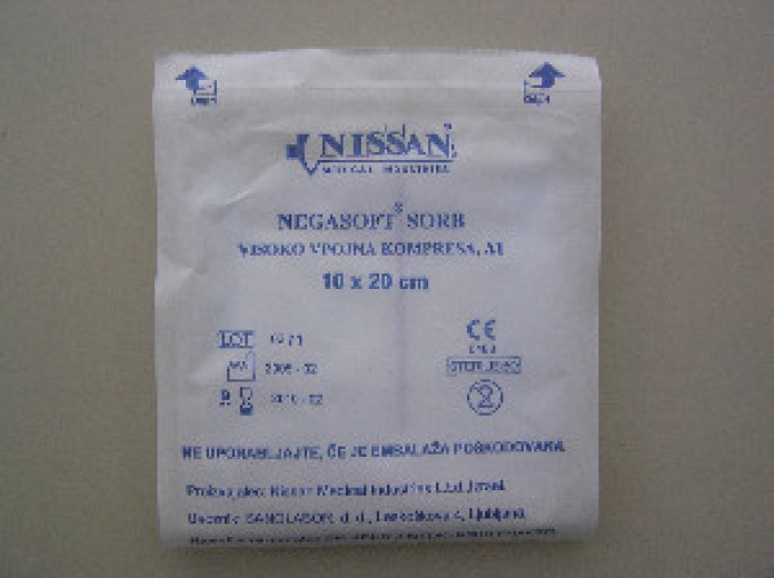 Negasoft obloga za rane nesterilna Nissan 10 cm x 10 cm, 50 kom