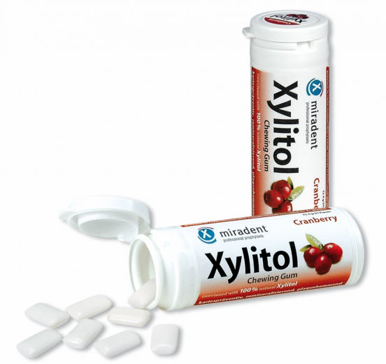 Xylitol varovalni žvečilni gumi Brusnica, 30 kosov