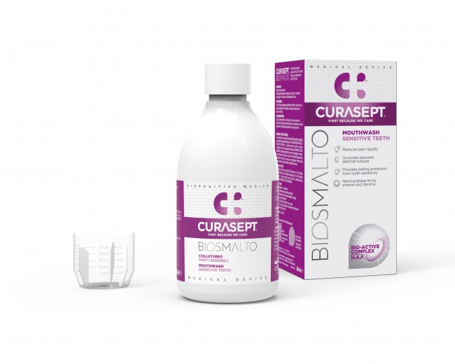 Curasept BIOSMALTO Sensitive ustna voda, 300 ml