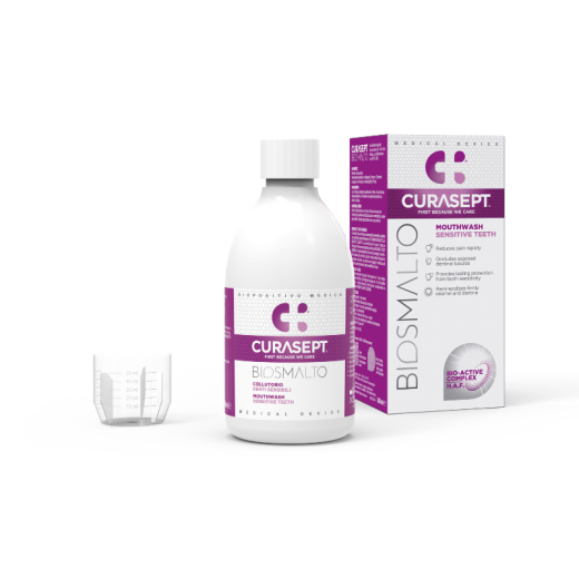 Curasept BIOSMALTO Sensitive ustna voda, 300 ml