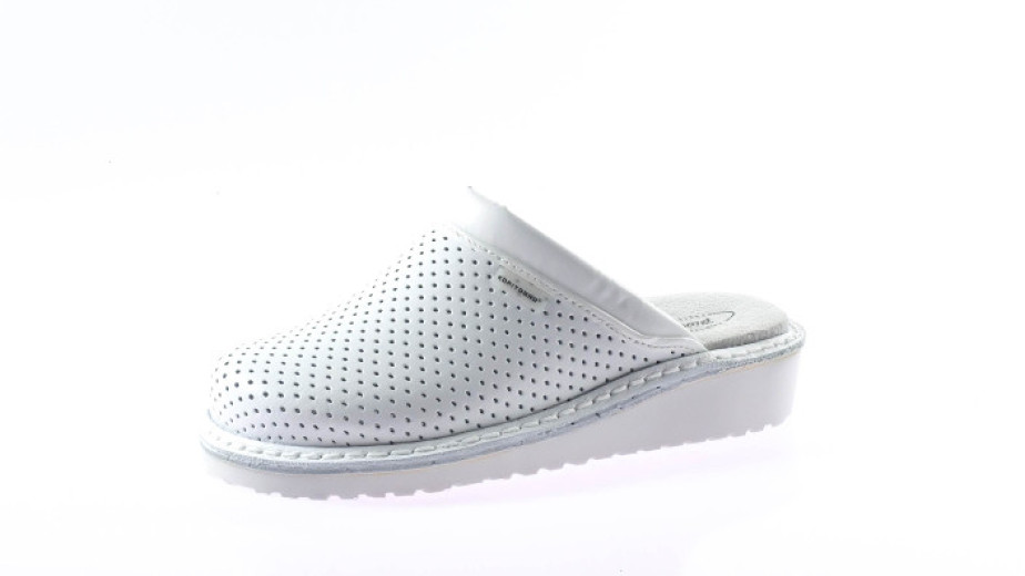 Kopitarna, natikači beli 601